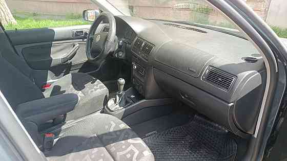 Гольфик в хорошем состоянии пишите 77751188 Тирасполь