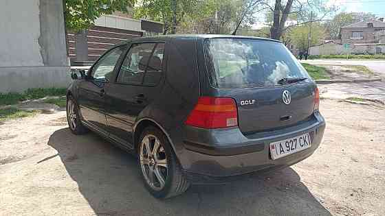 Гольфик в хорошем состоянии пишите 77751188 Тирасполь