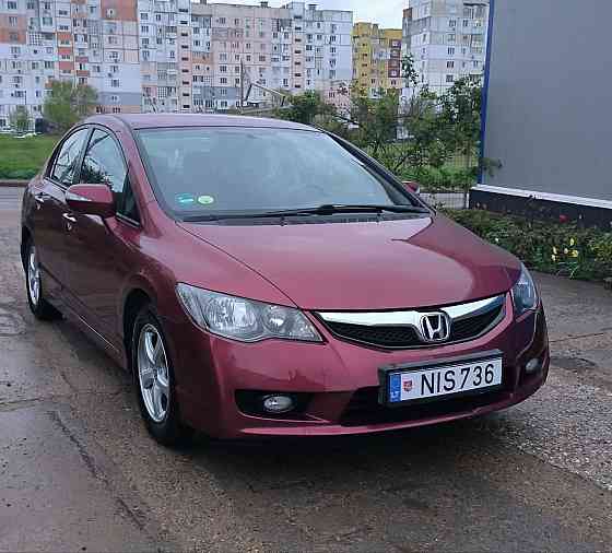 Хонда сивик гибрид автомат пишите ватсап 77751188 Тирасполь