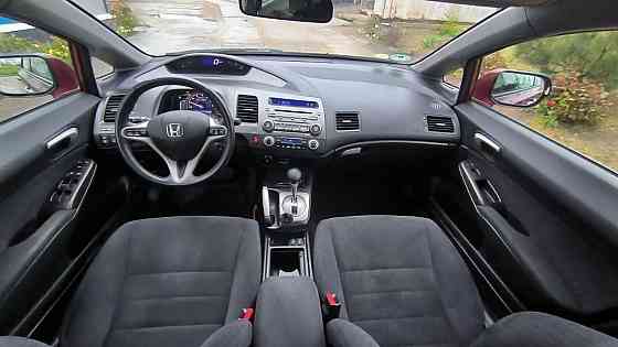 Хонда сивик гибрид автомат пишите ватсап 77751188 Тирасполь