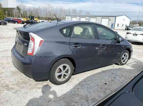 Тайота приус молд номера пишите ватсап телегр 77751188 Тирасполь