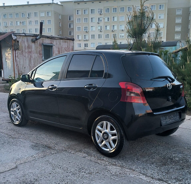 Тайота ярис пишите на ватсап 77751188 Tiraspol - fotografie 2