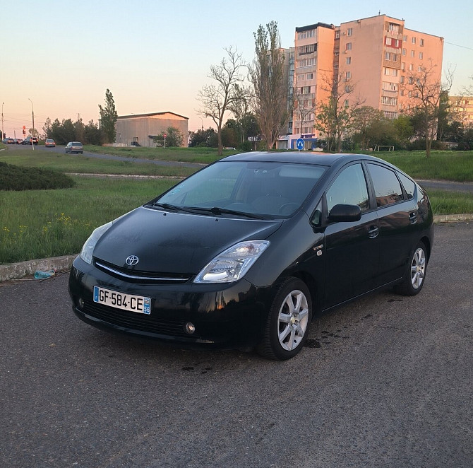 Тайота приус пишите на ватсап 77751188 Tiraspol - fotografie 1