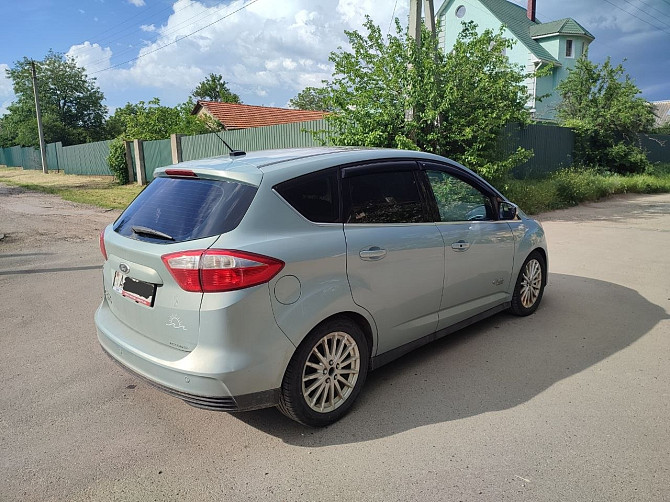 Экономичный автомобиль плагин гибрид пишите 77751188 Tiraspol - fotografie 3