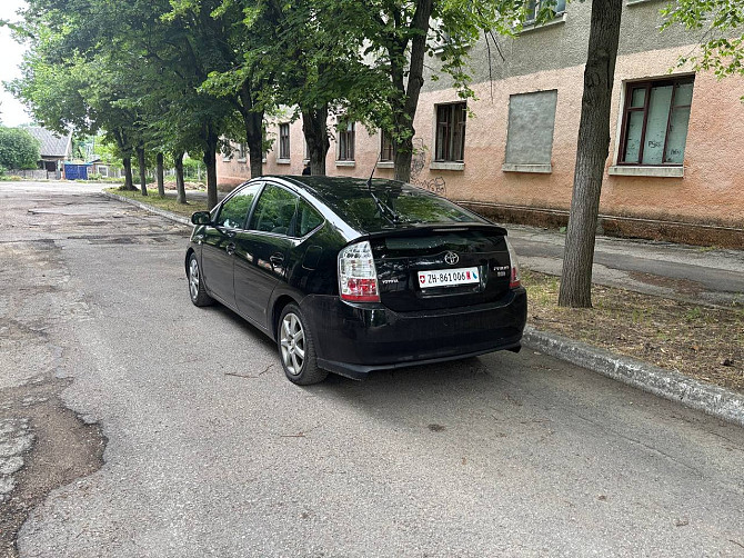 Тайота приус Бендеры пишите на ватс телеграм 77751188 Tiraspol - fotografie 4
