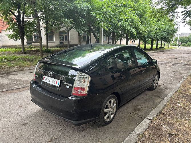 Тайота приус Бендеры пишите на ватс телеграм 77751188 Tiraspol - fotografie 3