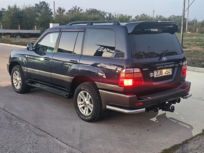 Надежный внедорожник пишите на ватсап 77751188 Тирасполь - изображение 2